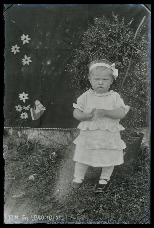 Portree: tundmatu tüdruk