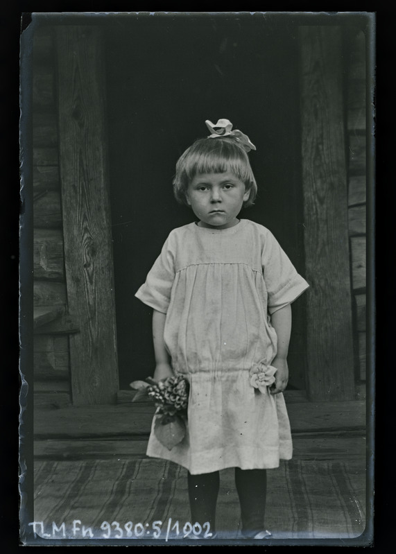 Portree: Linda Raava