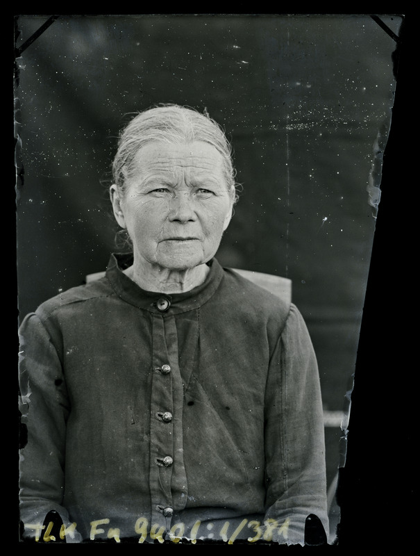 Portree: tundmatu naine