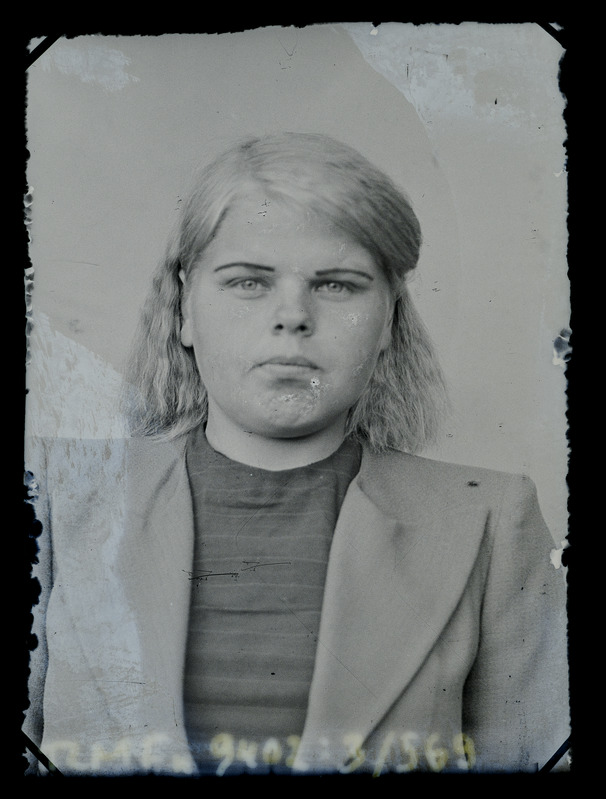 Portree: tundmatu naine