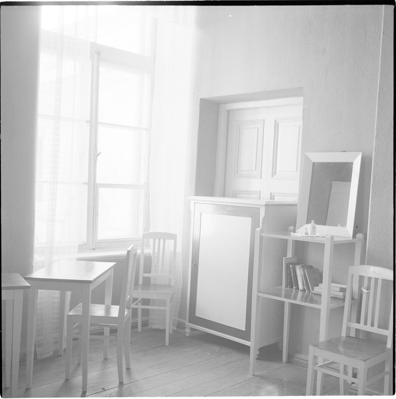 Kehtna kodumajanduskool Vinni mõisas