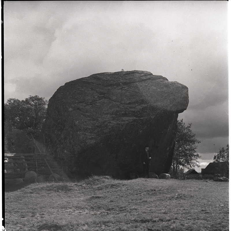 Rändrahn - Jaani-Tooma suurkivi Kasispeal