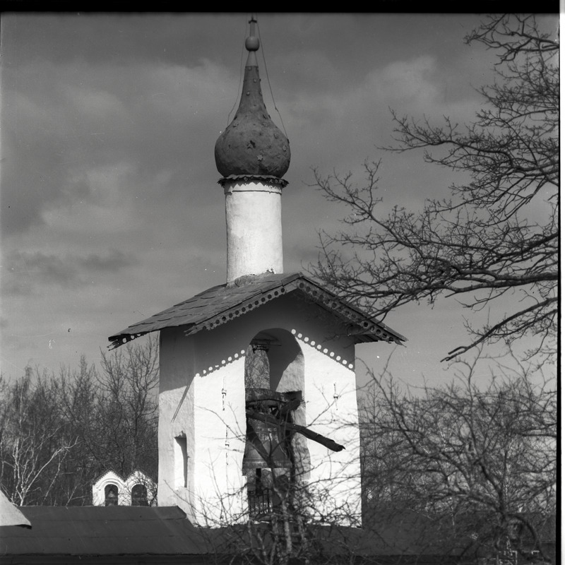 Petseri klooster, torn