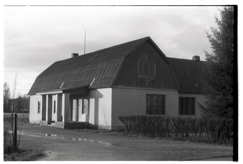 „Reportaaž „Lelle alevik - rahvamaja““ - Lelle Rahvamaja