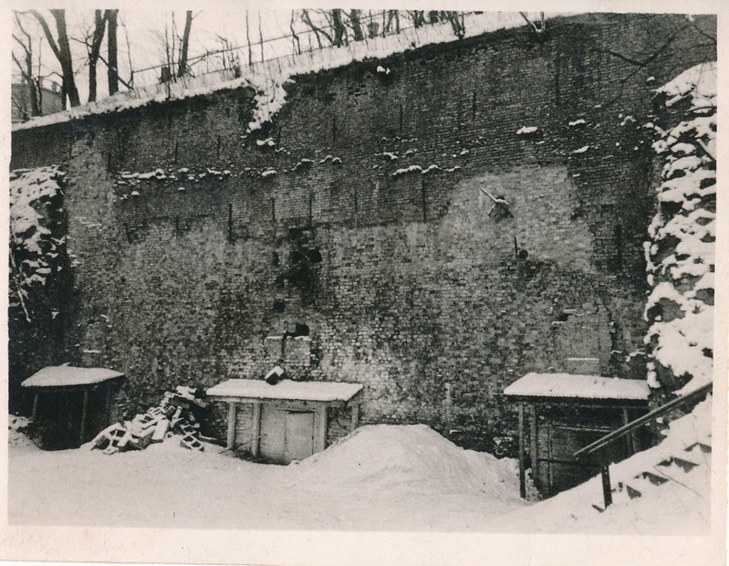 Püssirohukelder (eestvaade). Tartu, ca 1965.