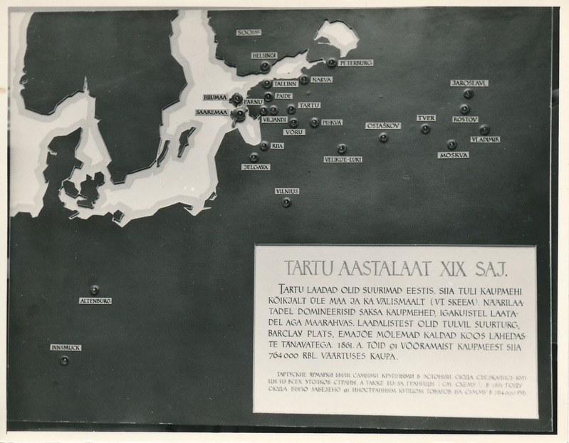 Tartu linnamuuseumi ekspositsioon: kaart "Tartu aastalaat 19. saj.".  1968