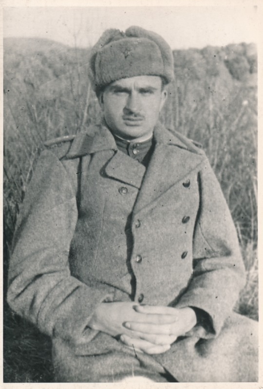 V. Brõksin - 40. üksiku kuulipilduja-suurtükkide pataljoni komandör.