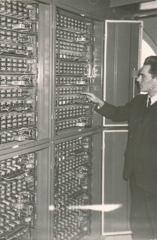 Tartu rajooni automaattelefonijaam (ATJ), Mitšurini 29. Tartu, 1964. Foto E. Mägi.