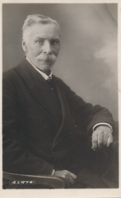 Helilooja Aleksander Läte. Tallinn, 1920-1930. Foto Parikas.