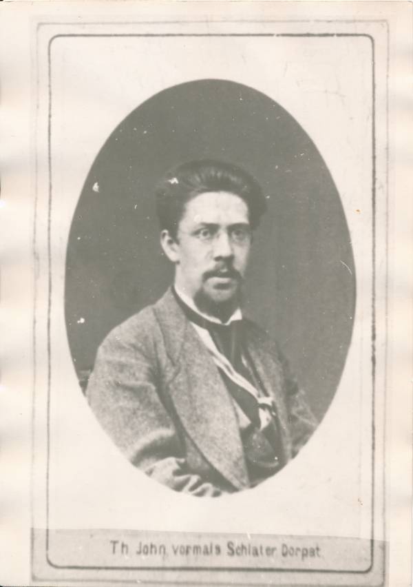 Portreefoto. TÜ Geograafia, etnograafia ja statistika professor Wilhelm Christian Hermann Stieda (1852–1933). 19. sajand.