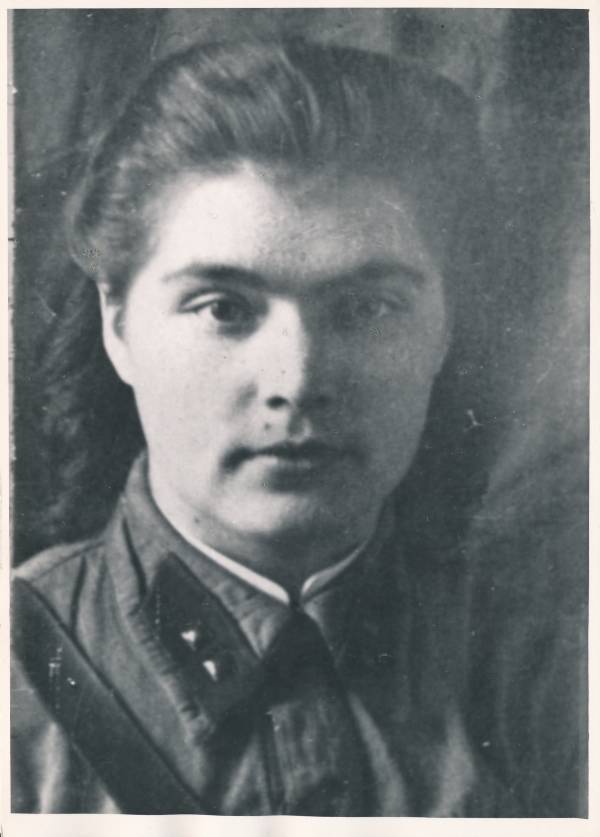Portree. 308. laskurpolgu velsker A. Soboleva (Naumova), Tartu vallutamislahingutes (1944) osalenu.
