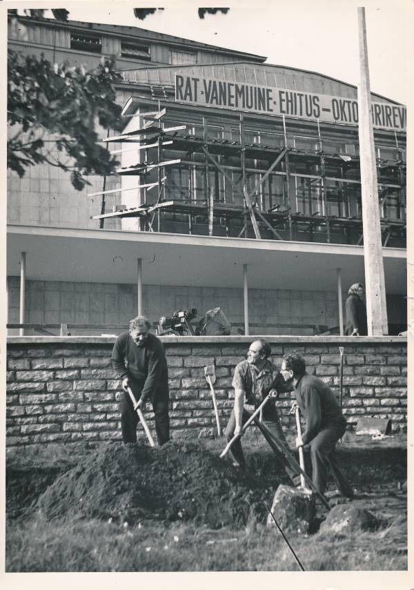 "Vanemuise" uue teatrihoone ehitamine. Tartu, 1965-1967.