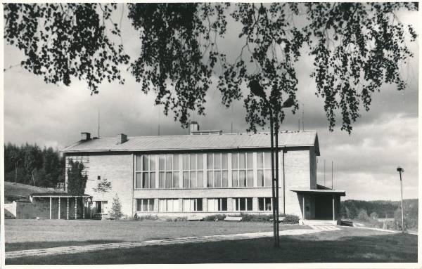 Tartu Ülikool. Kääriku spordibaasi peahoone. 1970ndatel.