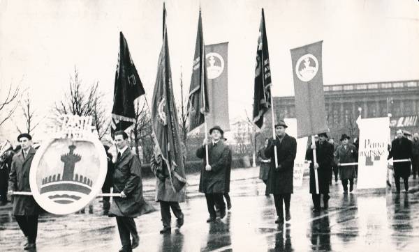 1. mai demonstratsioon Tartus 1968a. Tartu Õlletehase töötajad.