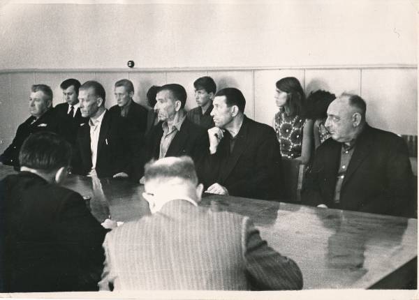 Grupifoto. Läti hävituspataljoni võitlejad kohtumisõhtul. Tartu, 1971.a.