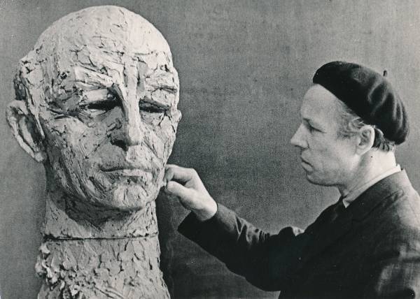 Portreefoto. Skulptor Elmar Rebane. Tartu, 1970ndatel.