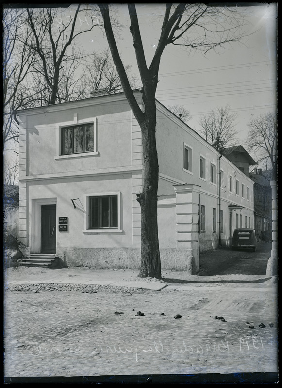 Klaasnegatiiv. Lossi 19. Tartu, 1946.