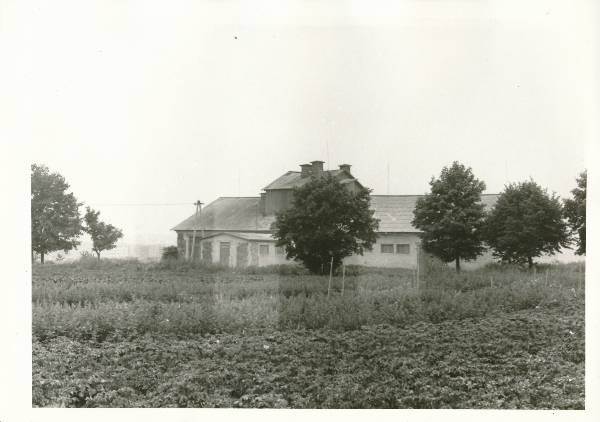 Annemõis Tartus. Ümberehitatud rehi 1977a.
