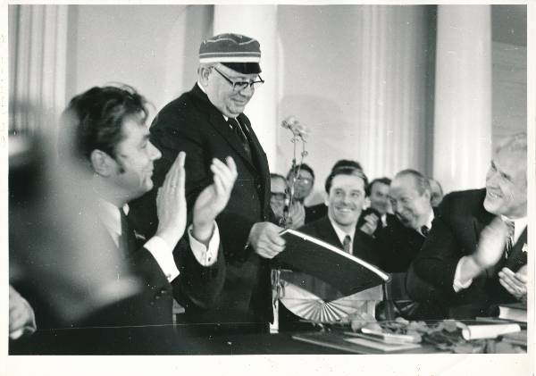 EKP KK I sekretär J. Kabin üliõpilasmütsiga.