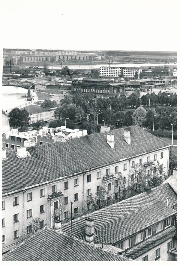 Vaade Tartus Turuhoone suunas.