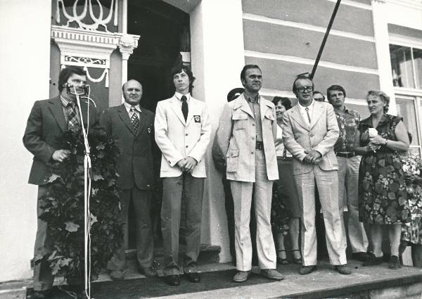 Tartu 950. juubel. Olümpiavõitja Jaak Uudmäe vastuvõtul EKP Tartu Linnakomitees 1980a.