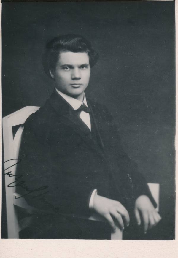 Portreefoto. Juhan Simm. 1909.a.