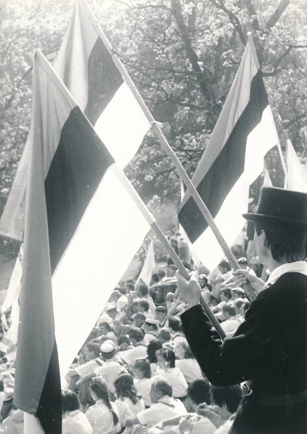 Gaudeamus X Vilniuses 1988a. Üliõpilaslaulupeo eekontsert Tähtveres.