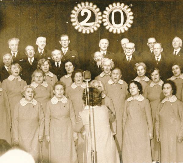 Tartu Kultuurihoone tööveteranide segakoor Kaja 20. aasta juubel, kontsert. 1979