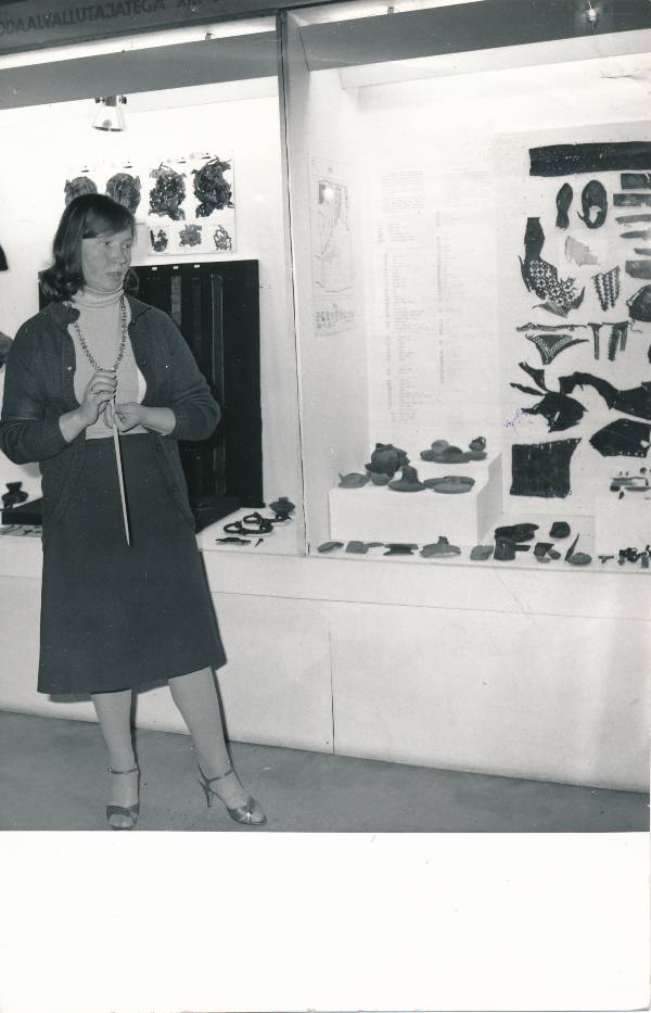 Tartu Linnamuuseumi ekspositsioon. Arheoloogianäitus. 01.04.1987.a.