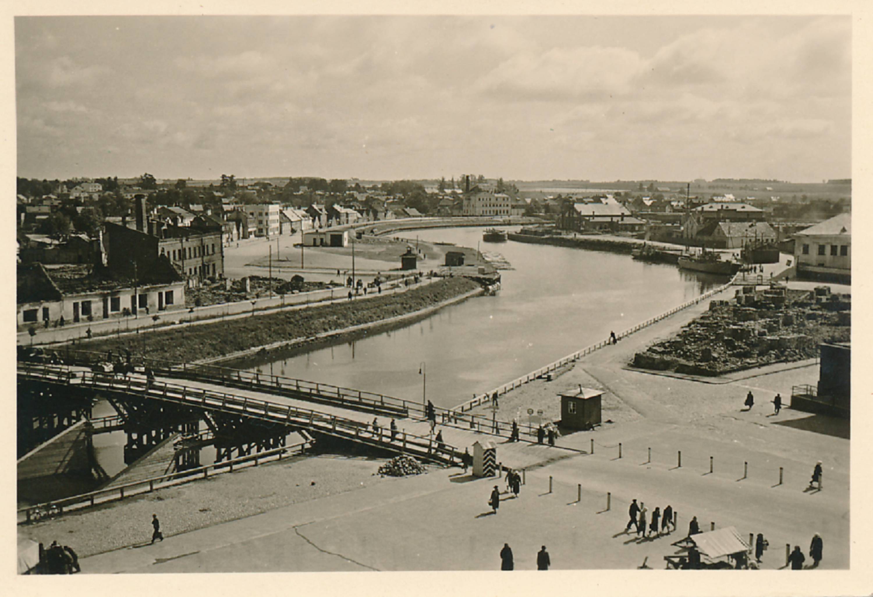 Sild üle Emajõe. 1941- 1944, Tartu.