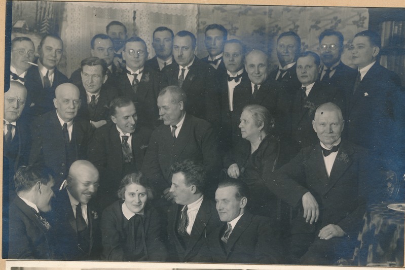 Grupifoto. Georg Kallamise juubelipeo külalised 1937a.