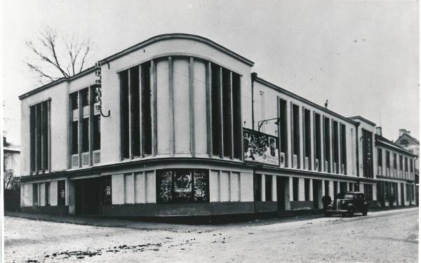 Fotokoopia. Kino "Apollo" Aleksandri ja Lodja tn nurgal Tartus 1920. aastatel.