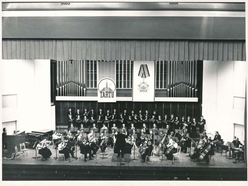 Vanemuine, kontserdisaal. Kontsert Tartu 950. aastapäeva tähistamine. 1980.