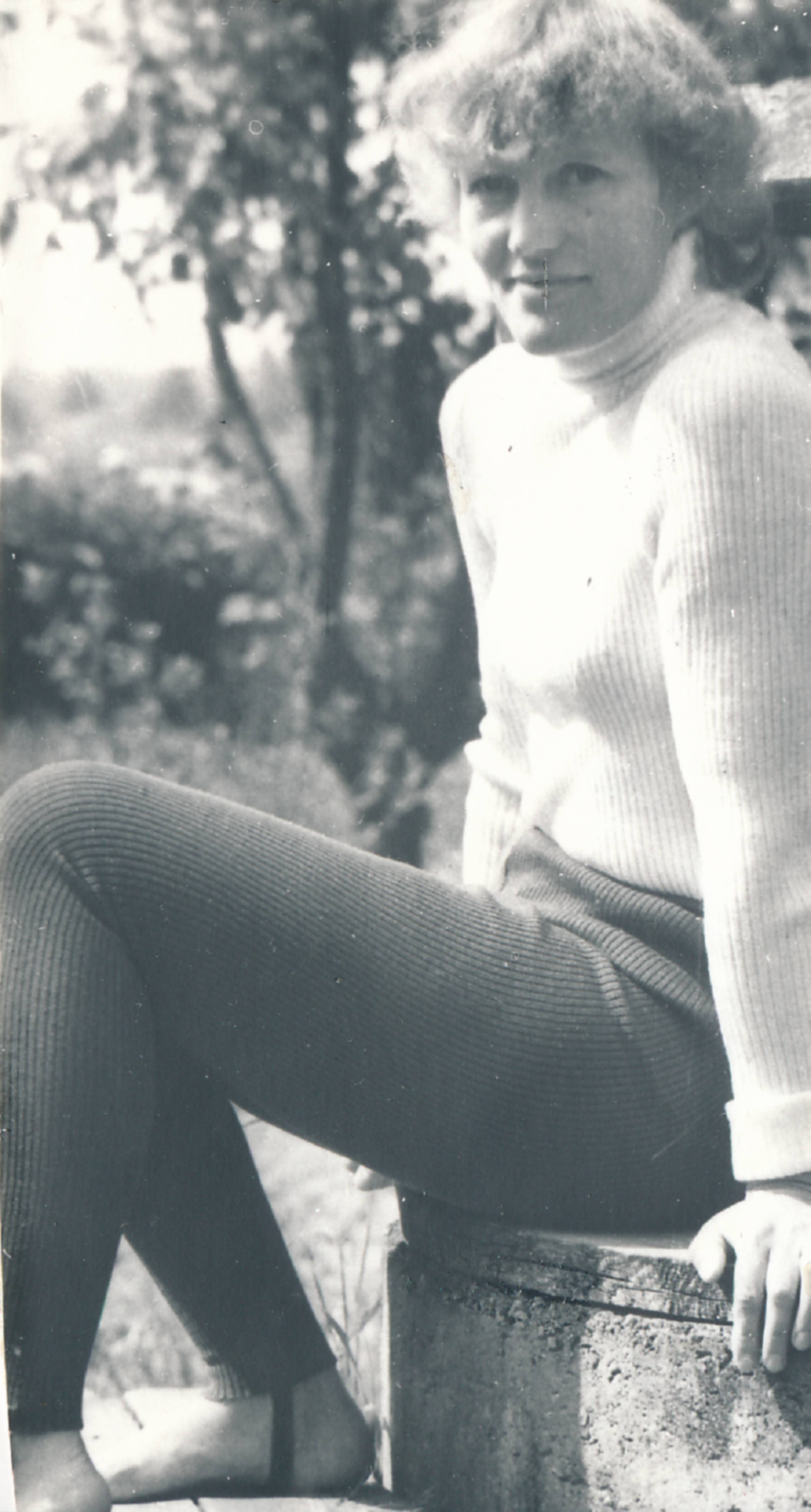 Tekstiilivabrik Areng, toodangunäidis (pikad püksid). Tartu, 1970-1980.