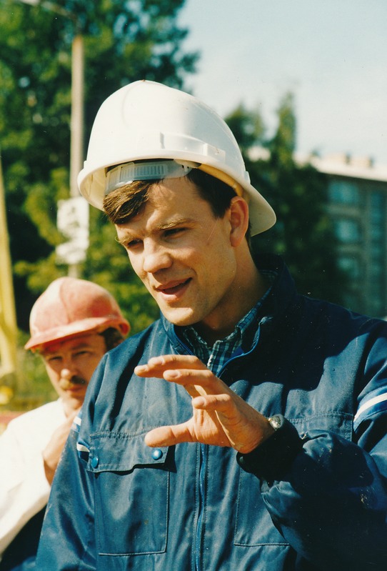 Tartu veevärk. Tunnelkollektor, rajamine. Veevärgi juhti Toomas Kapp. 1998