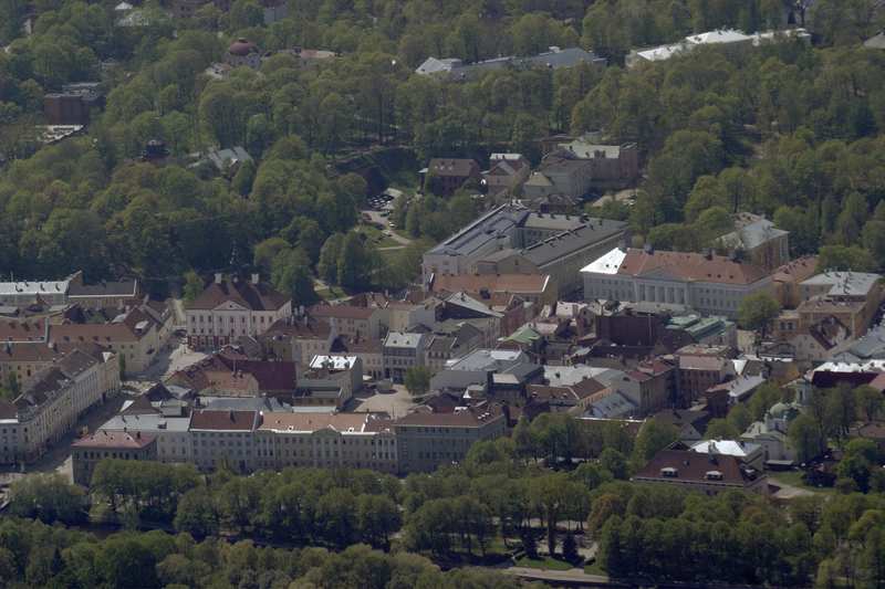 Vaade õhust. Vanalinn. Tartu, 2005.