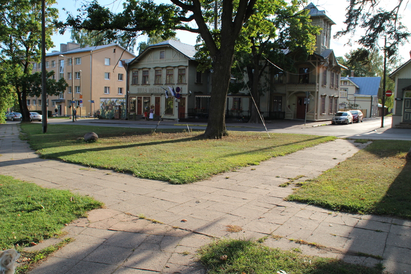 Väike-Tähe (otsetänav) ja Tähe t ristmik. Tartu, 2019.