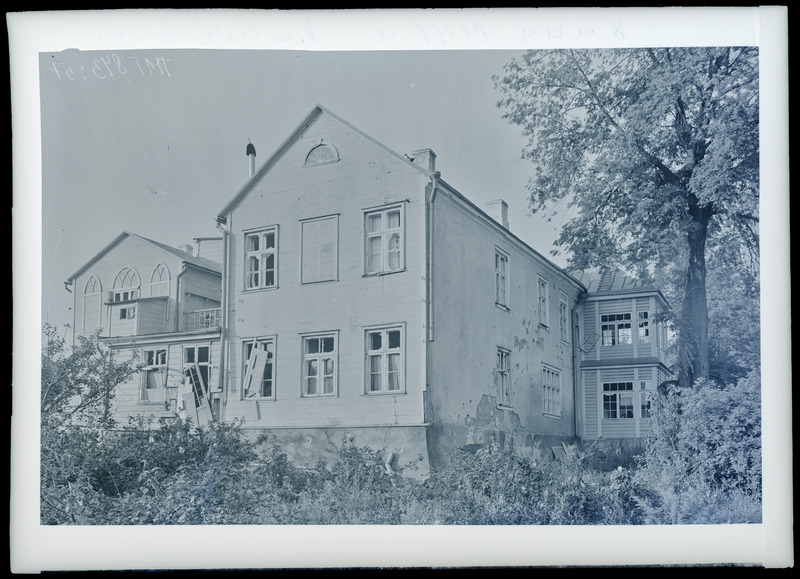 Klaasnegatiiv. Kalevi 6. Tartu, 1941.