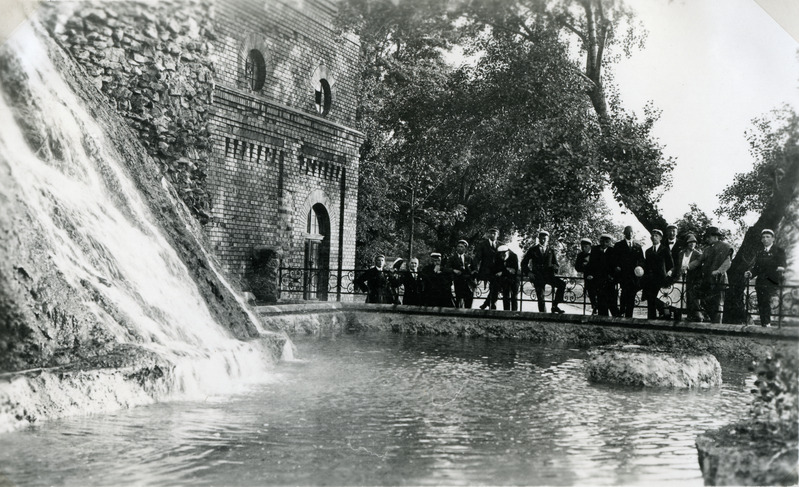 Foto. Tartu Akadeemiline Meeskoor välisreisil 1926-1939.