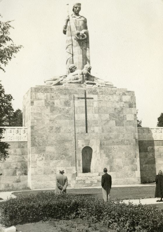 Foto. Tartu Akadeemiline Meeskoor välisreisil 1926-1939.