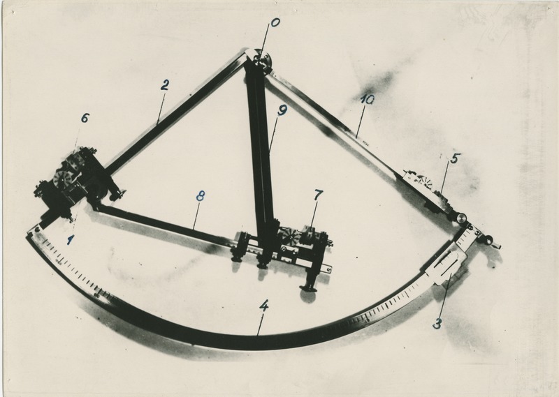Kalev Ratasseppa konstrueeritud aparaat (kandidaaditöö teema), 1950.a.