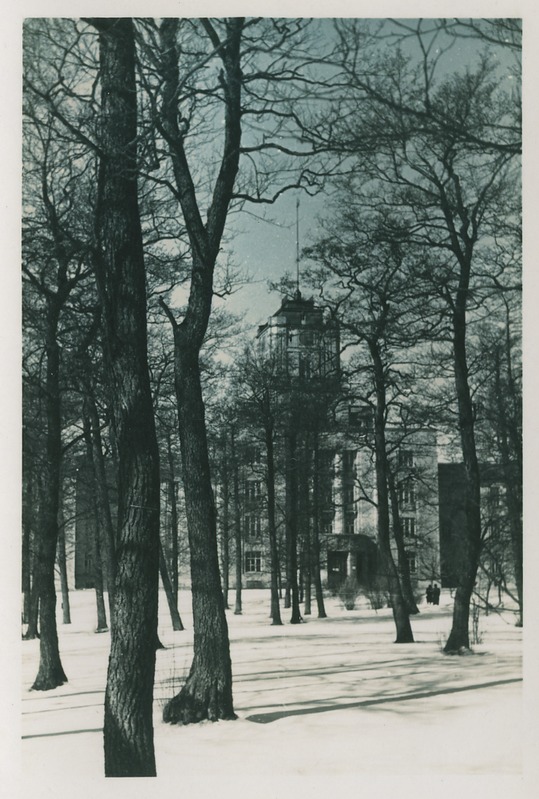 Tallinna Tehnikaülikooli peahoone Kalinini 101, talv 1940.a.