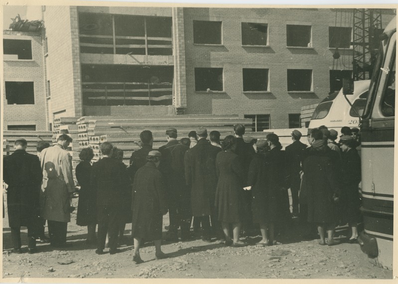 TPI ühiselamu ehitamine, 1960.-1961.a.