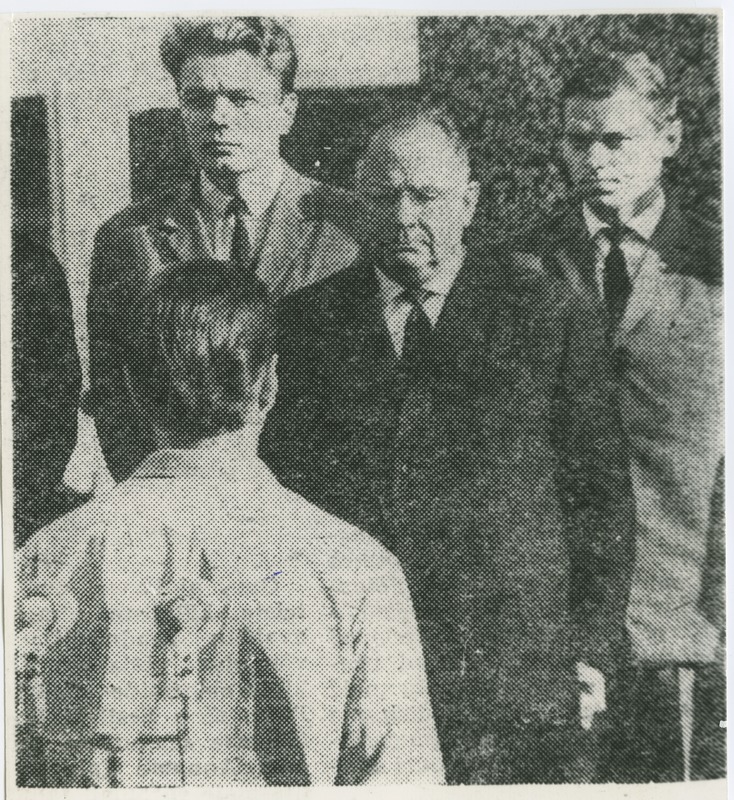 EÜE 1968.a. Aarne Vahtra esitamas raportit maleva suvistest töödest EKP KK esimehele J. Käbinile