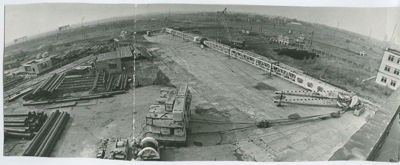 1000-tonnise tõstevõimsusega montaažimastide proovimine Omskis, 1977.a.