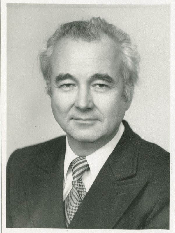 Uno Mereste, TPI statistika kateedri juhataja,majandusteaduste doktor, professor, portree, 1978.a.