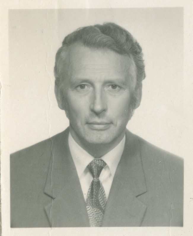 Raoul Üksvärav, TPI majandusteaduskonna dotsent, professor, majandusdoktor, portree, 1978.a.