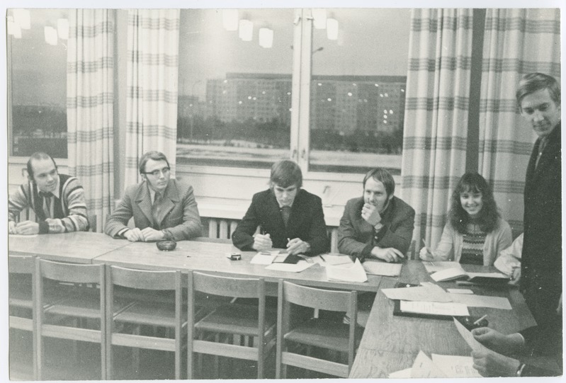 ELKNÜ TPI komitee EÜE sektori töökoosolek, juhatab sektori juhataja asetäitja Tiit Maasik, kevad 1975.a.