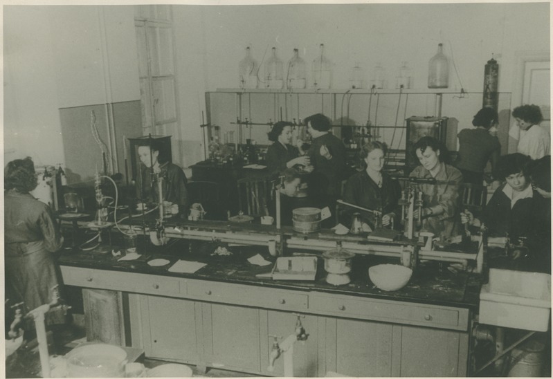 TPI analüütilise keemia praktikum (vene rühm) Marati 4, 1950.-ndad a.