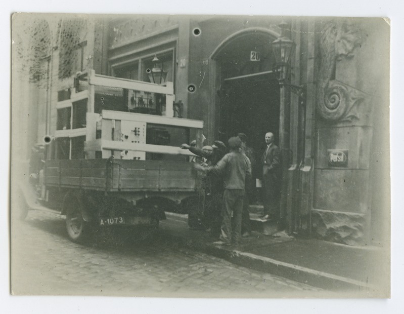 Tallinna Tehnikumi Katsekoja elektrilabori kolimine Koplisse, Pikk 20, 1932.a.